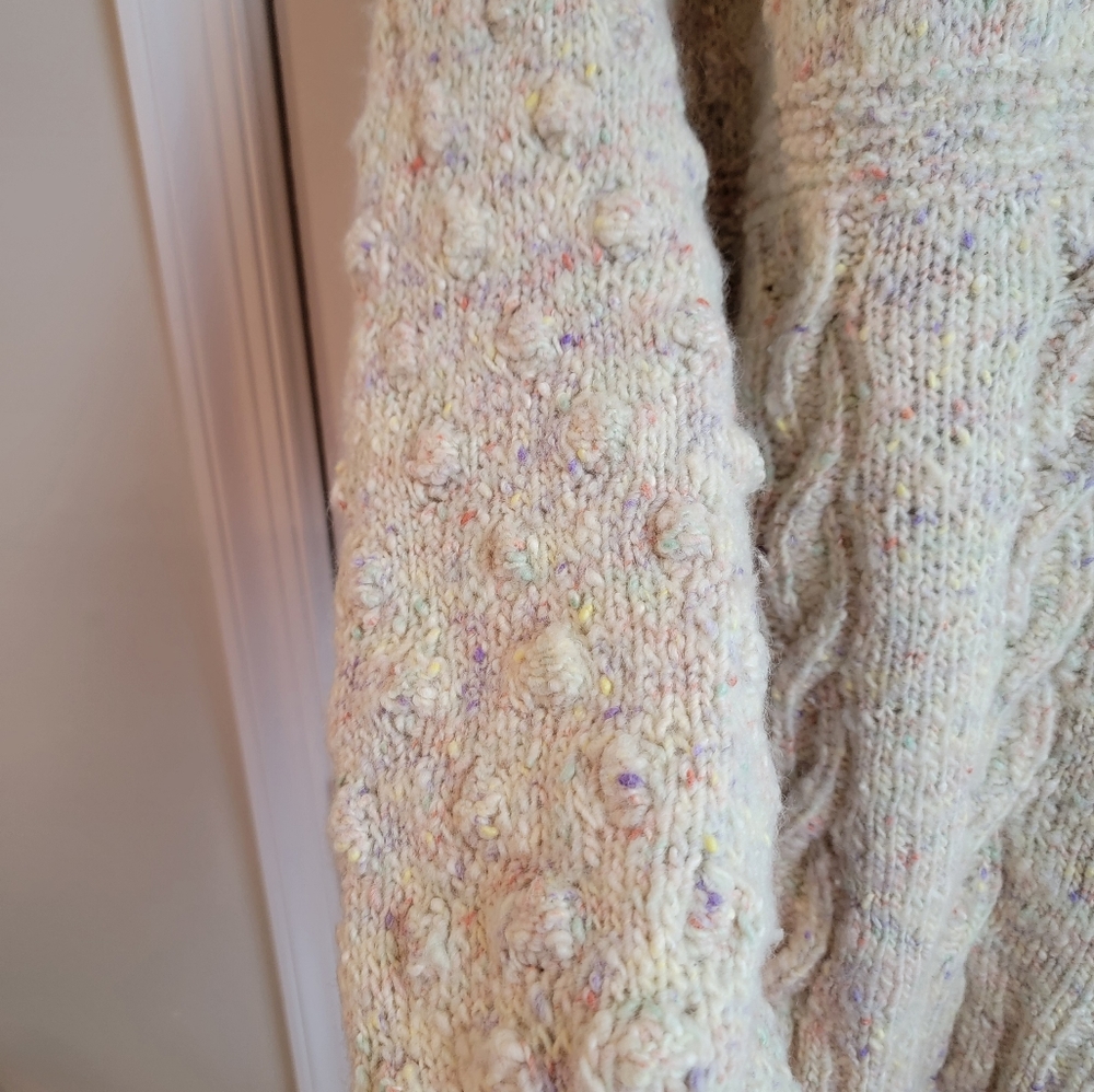 Hand Knitted Pastel Speckled Cozy Sweater XL - Picture 6 of 13